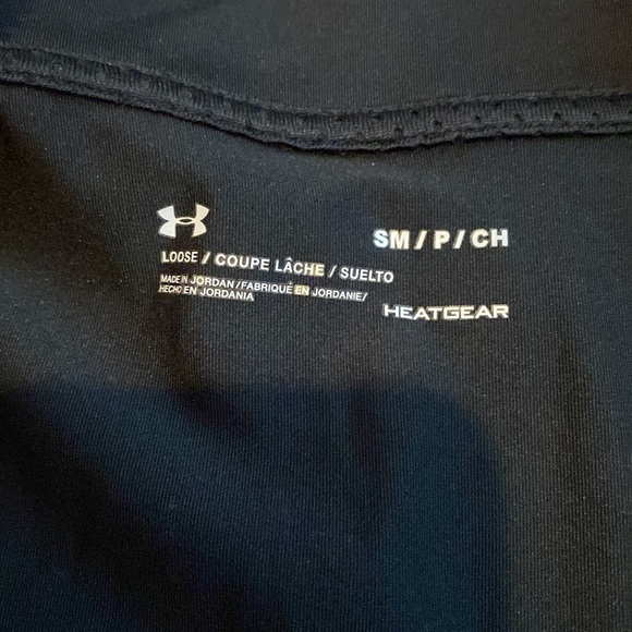 Under armors black jacket - Picture 2 of 2